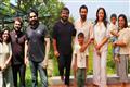 തു​ട​രും ഇ​ഷ്ട​മാ​യി; ത​രു​ണി​നെ​യും കു​ടും​ബ​ത്തെ​യും വീ​ട്ടി​ലേ​യ്ക്ക വി​ളി​ച്ച് വ​രു​ത്തി അ​ഭി​ന​ന്ദി​ച്ച് സൂ​ര്യ​യും കാ​ർ​ത്തി​യും