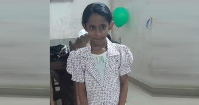 ക​ളി​ച്ചു​കൊ​ണ്ടി​രി​ക്കു​ന്ന​തി​നി​ടെ ഷാ​ള്‍ ക​ഴു​ത്തി​ല്‍ കു​രു​ങ്ങി; പത്തുവ​യ​സു​കാ​രി മ​രി​ച്ചു