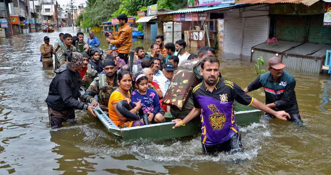 പ്ര​ള​യ ധ​ന​സ​ഹാ​യ ത​ട്ടി​പ്പ് അ​ന്വേ​ഷ​ണ  റി​പ്പോ​ർ​ട്ട് റ​വ​ന്യു സെ​ക്ര​ട്ട​റി​ക്ക് അ​യ​യ്ക്കും