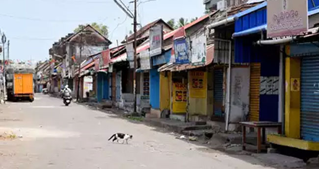 സം​സ്ഥാ​ന​ത്ത് ഹ​ർ​ത്താ​ൽ പൂ​ർ​ണം