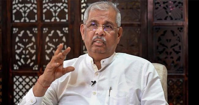 സം​സ്ഥാ​ന​ത്തെ ല​ഹ​രി വ്യാ​പ​നം; ഡി​ജി​പി​യോ​ട് റി​പ്പോ​ർ​ട്ട് തേ​ടി ഗ​വ​ർ​ണ​ർ