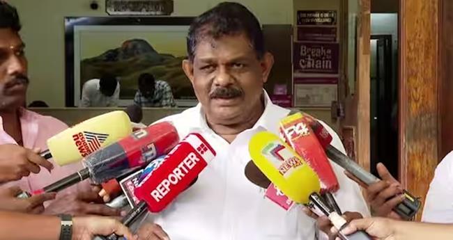 സ്വ​കാ​ര്യ​ബ​സു​ട​മ​ക​ളു​ടെ സ​മ്മ​ർ​ദ​ത്തി​നു മു​ന്നി​ൽ മു​ട്ടു​മ​ട​ക്കി​ല്ല: മ​ന്ത്രി ആ​ന്‍റ​ണി രാ​ജു