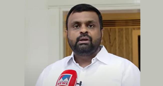 ബാ​ര്‍ ഉ​ട​മ​ക​ളു​ടെ വാ​ട്‌​സ്ആ​പ്പ് ഗ്രൂ​പ്പി​ല്‍ എ​ന്‍റെ ന​മ്പ​റി​ല്ല: അ​ര്‍​ജു​ന്‍ രാ​ധാ​കൃ​ഷ്ണ​ന്‍