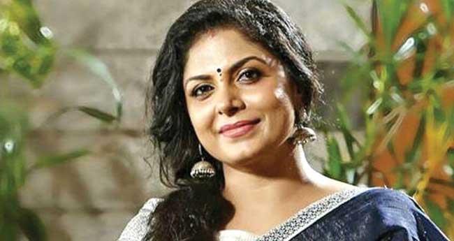 നി​ക്ഷേ​പ​ത്ത​ട്ടി​പ്പ്: ആ​ശാ ശ​ര​ത്തി​ന് എ​തി​രാ​യ ന​ട​പ​ടി​ക​ൾ സ്റ്റേ ​ചെ​യ്ത് ഹൈ​ക്കോ​ട​തി