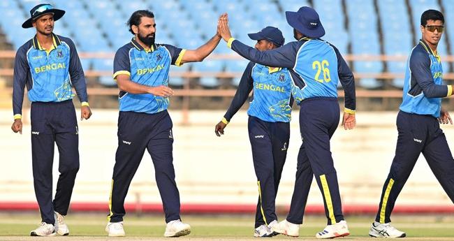 അ​വ​സാ​ന ഓ​വ​റി​ൽ ക​ല​മു​ട​ച്ച് ച​ണ്ഡി​ഗ​ഡ്; ബം​ഗാ​ളി​ന് മൂ​ന്നു റ​ൺ​സി​ന്‍റെ മി​ന്നും​ജ​യം, ക്വാർട്ടറിൽ
