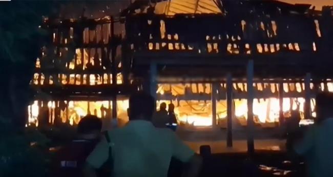 പു​ളി​ക്കീ​ഴ് ബെ​വ്കോ ഗോ​ഡൗ​ണി​ലെ തീ​പി​ടി​ത്തം; ഉ​ന്ന​ത​ത​ല അ​ന്വേ​ഷ​ണം ന​ട​ത്തും