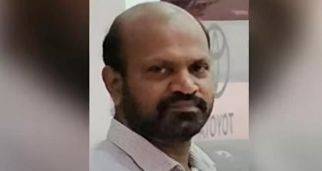 കൊ​ല്ല​ത്ത് മ​രം ഒ​ടി​ഞ്ഞു​വീ​ണ് അ​പ​ക​ടം; ഗൃ​ഹ​നാ​ഥ​ൻ മ​രി​ച്ചു