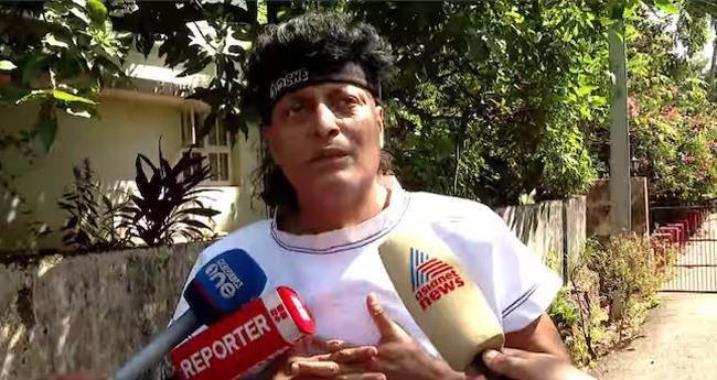 വേ​ദ​നി​ച്ചി​ട്ടു​ണ്ടെ​ങ്കി​ൽ മാ​പ്പ്, ഇ​നി സം​സാ​രി​ക്കു​മ്പോ​ൾ ശ്ര​ദ്ധി​ക്കും, ദ്വ​യാ​ർ​ഥ​പ്ര​യോ​ഗ​മു​ണ്ടാ​കി​ല്ല: ബോ​ബി ചെ​മ്മ​ണ്ണൂ​ർ