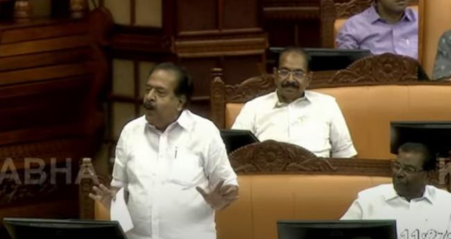 എ​ല്ലാ അ​തി​ക്ര​മ​ങ്ങ​ള്‍​ക്കും പി​ന്നി​ല്‍ ല​ഹ​രി; പ്ര​ശ്‌​ന​ങ്ങ​ള്‍​ക്ക് ആ​ദ്യ ഉ​ത്ത​ര​വാ​ദി സ​ര്‍​ക്കാ​രെ​ന്ന് ചെ​ന്നി​ത്ത​ല