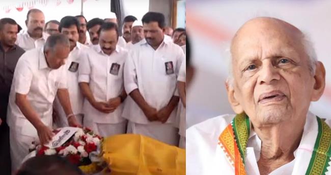 തെ​ന്ന​ല ബാ​ല​കൃ​ഷ്ണ​പി​ള്ളയ്ക്ക് വി​ട; കെ​പി​സി​സി ആ​സ്ഥാ​ന​ത്തെ​ത്തി അ​ന്തി​മോ​പ​ചാ​രം അ​ര്‍​പ്പി​ച്ച് മു​ഖ്യ​മ​ന്ത്രി