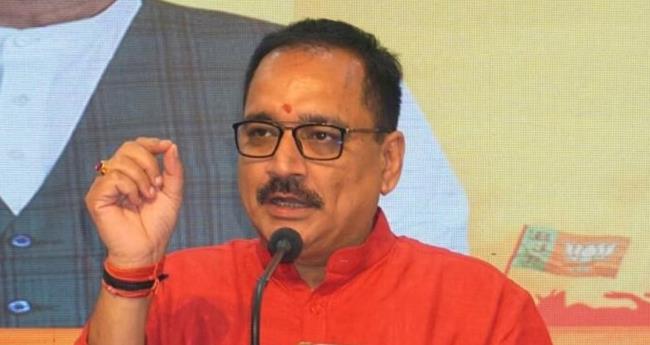 ജ​ല​മ​ന്ത്രി​യു​ടെ നി​രാ​ഹാ​ര​സ​മ​രം "രാ​ഷ്ട്രീ​യ​നാ​ട​കം':​ഡ​ല്‍​ഹി ബി​ജെ​പി അ​ധ്യ​ക്ഷ​ന്‍