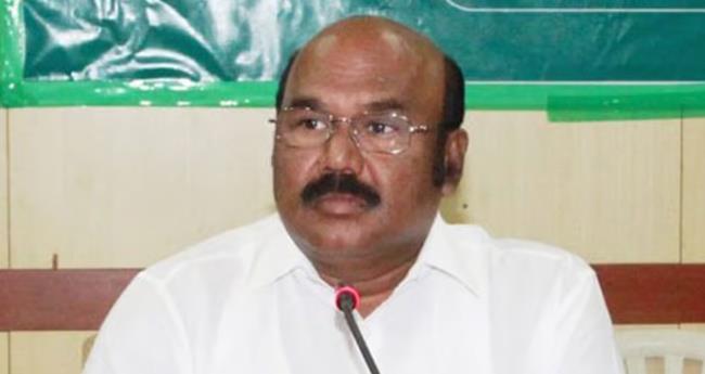 ജ​നാ​ധി​പ​ത്യ വി​രു​ദ്ധ​ സ​ര്‍​ക്കാ​രാ​ണ് ത​മി​ഴ്‌​നാ​ട്ടി​ല്‍ ഭ​ര​ണ​ത്തി​ലു​ള്ള​ത് :എ​ഐ​എ​ഡി​എം​കെ