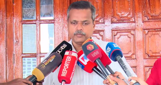 സ​ഹ​പ്ര​വ​ർ​ത്ത​ക​ർ പി​ന്നി​ൽ നി​ന്നു കു​ത്തു​മെ​ന്നു ക​രു​തി​യി​ല്ല, ലോ​കം മു​ഴു​വ​ൻ ക​ള്ള​നാ​യി ചി​ത്രീ​ക​രി​ച്ചു