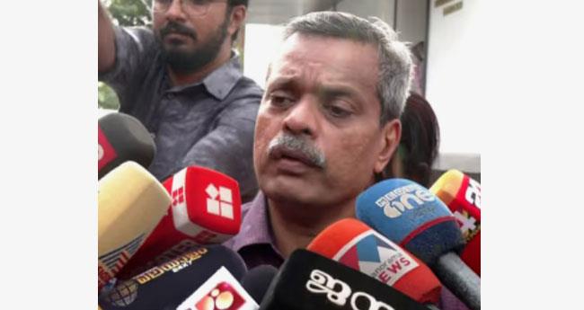 ഉ​പ​ക​ര​ണ​ങ്ങ​ൾ ന​ഷ്ട​പ്പെ​ട്ടി​ട്ടി​ല്ല; ആ​രോ​ഗ്യ​മ​ന്ത്രി​യു​ടെ വാ​ദം ത​ള്ളി ഡോ. ​ഹാ​രി​സ്