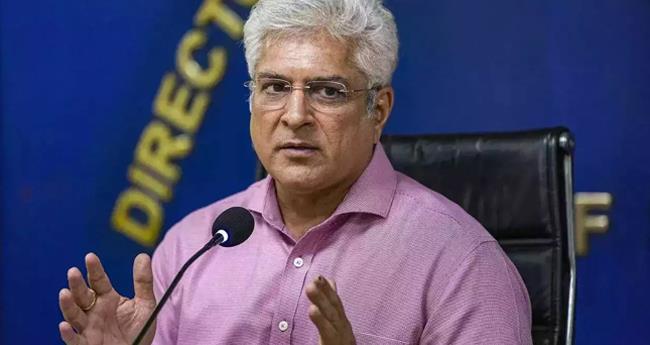എ​എ​പി വി​ട്ട് ബി​ജെ​പി​യി​ലെ​ത്തി​യ കൈ​ലാ​ഷ് ഗെ​ലോ​ട്ട് മു​ന്നി​ൽ