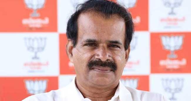 കു​വൈ​റ്റ് തീ​പി​ടി​ത്തം: മൃ​ത​ദേ​ഹ​ങ്ങ​ൾ നാ​ട്ടി​ലെ​ത്തി​ക്കാ​നു​ള്ള ന​ട​പ​ടി​ക​ൾ തു​ട​ങ്ങി- കേ​ന്ദ്ര​മ​ന്ത്രി ജോ​ർ​ജ് കു​ര്യ​ൻ