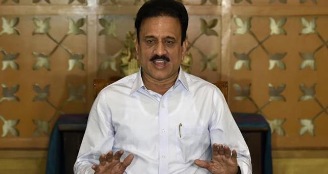 മ​ഹാ​രാ​ഷ്ട്ര​യി​ൽ മ​ഹാ​യു​തി സ​ഖ്യം അ​ധി​കാ​ര​ത്തി​ലെ​ത്തും: ഗി​രീഷ് മ​ഹാ​ജ​ൻ