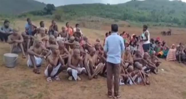 യു​വ​തി ജാ​തി​മാ​റി വി​വാ​ഹം ക​ഴി​ച്ചു: ഒ​ഡീ​ഷ​യി​ല്‍ ശു​ദ്ധീ​ക​ര​ണ​ത്തി​നാ​യി കു​ടും​ബ​ത്തി​ലെ 40 പേ​രെ മൊ​ട്ട​യ​ടി​പ്പി​ച്ചു