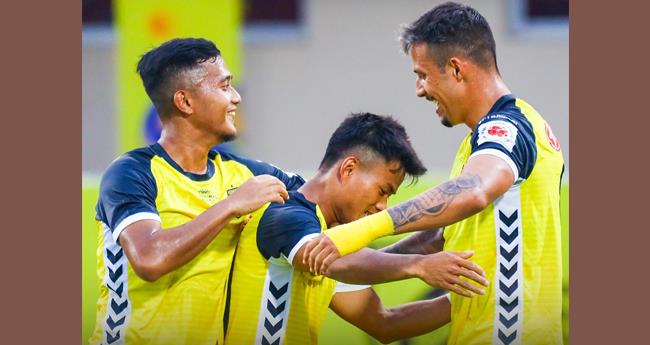 ഐ​എ​സ്എ​ല്ലി​ൽ ഹൈ​ദ​രാ​ബാ​ദ് എ​ഫ്സി​ക്ക് ത​ക​ർ​പ്പ​ൻ ജ​യം
