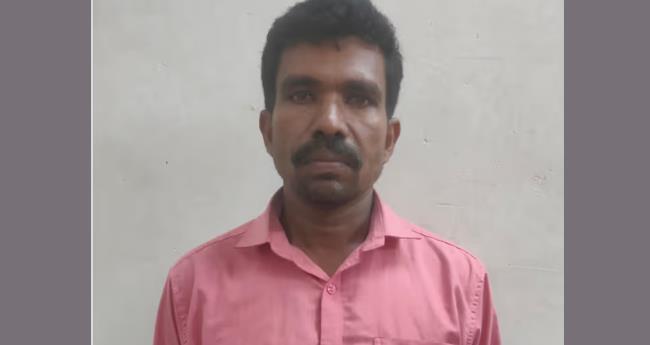 തി​രു​വ​ന​ന്ത​പു​ര​ത്ത് സ്‌​കൂ​ട്ട​റി​ൽ ക​റ​ങ്ങി ന​ട​ന്ന് മ​ദ്യ​വി​ൽ​പ്പ​ന; യു​വാ​വ് പി​ടി​യി​ൽ