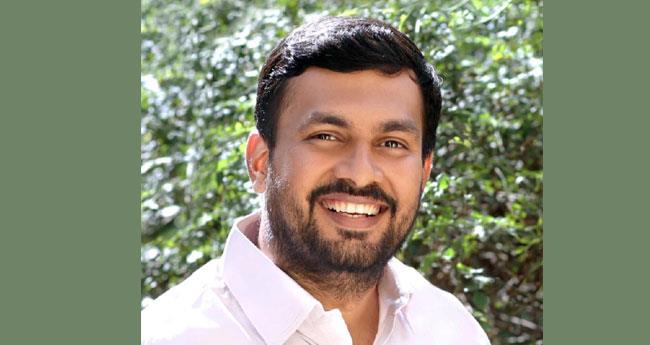 യൂ​ത്ത് കോ​ൺ​ഗ്ര​സ് നേ​താ​വി​നെ​തി​രെ ന​ട​പ​ടി; മാ​ധ്യ​മ വി​ഭാ​ഗം പാ​ന​ലി​ൽ​നി​ന്ന് ഒ​ഴി​വാ​ക്കി