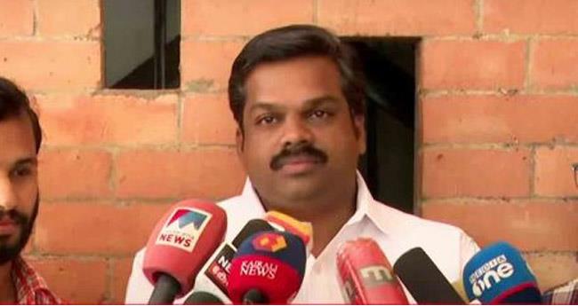 വ​നം​വ​കു​പ്പ് 11 പേ​രെ ക​സ്റ്റ​ഡി​യി​ലെ​ടു​ത്ത​ത് ന​ട​പ​ടി​ക്ര​മ​ങ്ങ​ൾ പാ​ലി​ക്കാ​തെ; കെ.​യു.​ജ​നീ​ഷ് കു​മാ​ര്‍