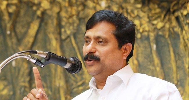 വീ​ട്ട​മ്മ​യു​ടെ ആ​ത്മ​ഹ​ത്യ; ജോ​സ് ഫ്രാ​ങ്ക്ളി​നെ സ​സ്‌​പെ​ന്‍​ഡ് ചെ​യ്ത് കോ​ൺ​ഗ്ര​സ്