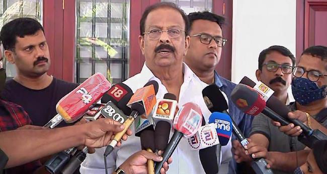 സു​ധാ​ക​ര​ൻ മ​യ​പ്പെ​ട്ടു; ഭ​ക്ഷ​ണം ക​ഴി​ച്ചോ​യെ​ന്ന് മാ​ധ്യ​മ​പ്ര​വ​ർ​ത്ത​ക​രോ​ട് ചോ​ദ്യം