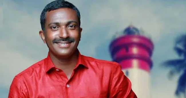 ഷാ​ൻ വ​ധ​ക്കേ​സ്: പ്ര​തി​ക​ളാ​യ ആ​ർ​എ​സ്എ​സ് പ്ര​വ​ർ​ത്ത​ക​ർ​ക്ക് ഇ​ട​ക്കാ​ല ജാ​മ്യം