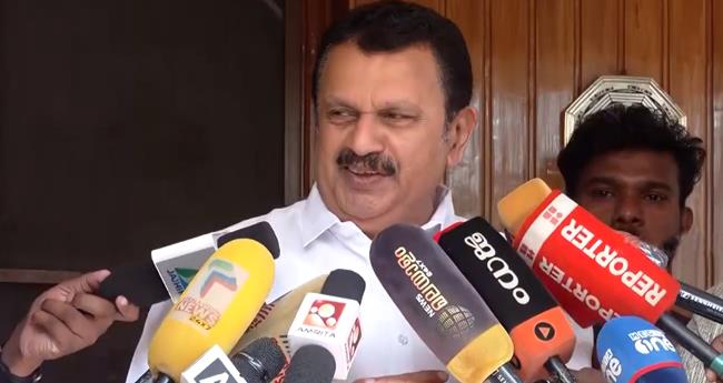 ശ​ബ​രി​മ​ല​യി​ല്‍ ആ​ചാ​ര​ലം​ഘ​നം ന​ട​ത്തി​യ​ത് പി​ണ​റാ​യി സ​ർ​ക്കാ​ർ‌: കെ. ​മു​ര​ളീ​ധ​ര​ൻ