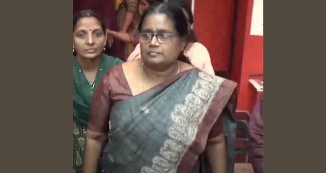 കൂ​ത്താ​ട്ടു​കു​ള​ത്തെ ത​ട്ടി​ക്കൊ​ണ്ടു​പോ​ക​ൽ; ക​ലാ രാ​ജു കോ​ല​ഞ്ചേ​രി കോ​ട​തി​യി​ൽ ര​ഹ​സ്യ​മൊ​ഴി ന​ൽ​കി