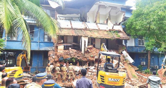 കോ​ട്ട​യം മെ​ഡി​ക്ക​ൽ കോ​ള​ജി​ലെ അ​പ​ക​ടം; കേ​സെ​ടു​ത്ത് മ​നു​ഷ്യാ​വ​കാ​ശ ക​മ്മീ​ഷ​ൻ