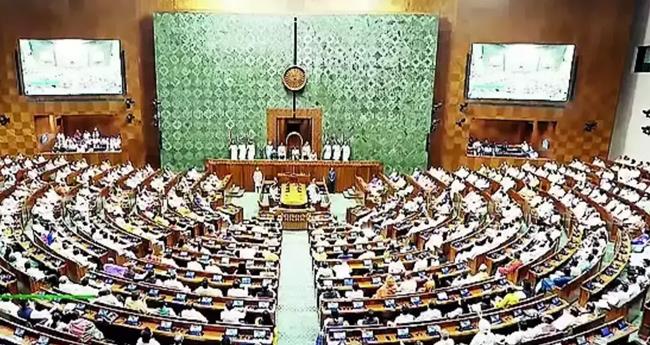 വ​ഖ​ഫ് ഭേ​ദ​ഗ​തി ബി​ൽ  ഇ​ന്ന് ലോ​ക്സ​ഭ​യി​ൽ