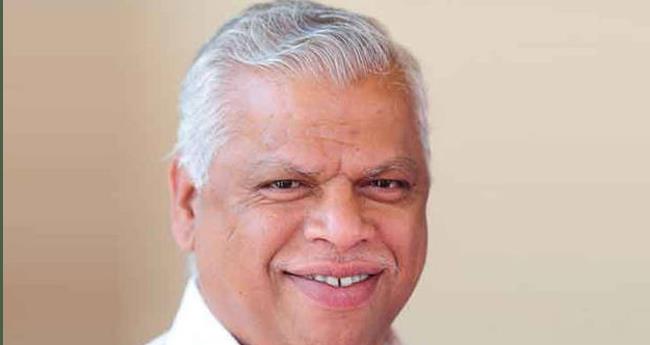 കൈ​ക്കൂ​ലി ആ​രോ​പ​ണ​ത്തി​ല്‍ ര​ണ്ടു​പ​ക്ഷ​മു​ണ്ട്;​ പി.​പി.​ദി​വ്യ​യെ ത​ള്ളാ​തെ എം.​വി.​ജ​യ​രാ​ജ​ന്‍