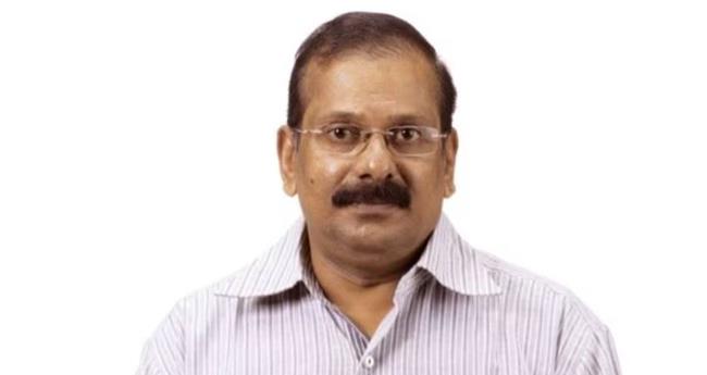 ന​ടി കാ​വ്യാ മാ​ധ​വ​ന്‍റെ പി​താ​വ് പി.​ മാ​ധ​വ​ന്‍ അ​ന്ത​രി​ച്ചു