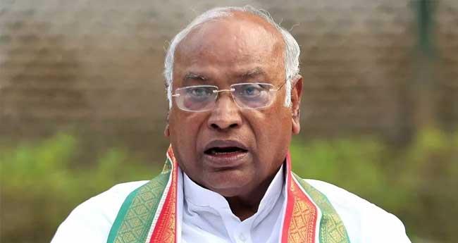 ലോ​ക്സ​ഭാ മ​ണ്ഡ​ല പു​ന​ർ​നി​ർ​ണ​യം; എ​തി​ർ​ത്ത് മ​ല്ലി​കാ​ർ​ജു​ൻ ഖ​ർ​ഗെ