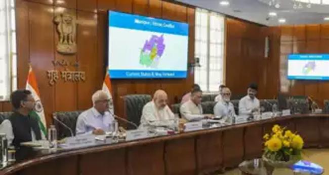 മ​ണി​പ്പൂ​ർ സം​ഘ​ർ​ഷം; കു​ക്കി, മെ​യ്തെ​യ് വി​ഭാ​ഗ​ങ്ങ​ളു​മാ​യി കേ​ന്ദ്രം ച​ർ​ച്ച ന​ട​ത്തും
