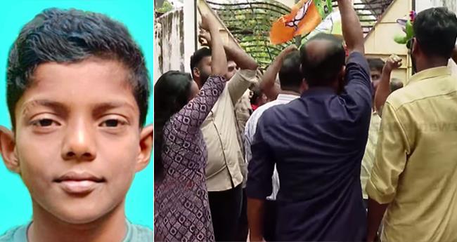 വി​ദ്യാ​ർ​ഥി ഷോ​ക്കേ​റ്റ് മ​രി​ച്ച സം​ഭ​വം: കൊ​ല്ല​ത്ത് വി​ദ്യാ​ഭ്യാ​സ ബ​ന്ദ് പ്ര​ഖ്യാ​പി​ച്ച് കെ​എ​സ്‍​യു​വും എ​ബി​വി​പി​യും