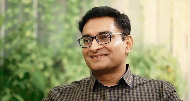 ചീ​ഫ് സെ​ക്ര​ട്ട​റി​യോ​ട് ചോ​ദ്യ​ശ​ര​ങ്ങ​ളു​മാ​യി എ​ൻ. പ്ര​ശാ​ന്ത്