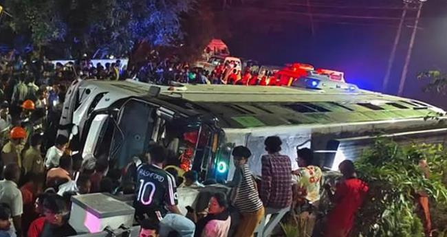 നെ​ടു​മ​ങ്ങാ​ട് അ​പ​ക​ടം: ബ​സി​ന്‍റെ ഫി​റ്റ്ന​സും പെ​ർ​മി​റ്റും ആ​ർ​സി​യും റ​ദ്ദാ​ക്കി