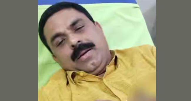 വ​യ​നാ​ട് പ​ന​മ​ര​ത്ത് വാ​ർ​ഡ് മെ​മ്പ​ർ​ക്ക് നേ​രെ ആ​ക്ര​മ​ണം
