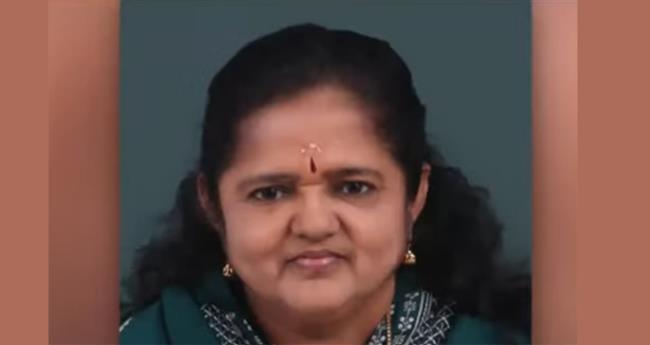 മ​ണ്ണാ​ര്‍​ക്കാ​ട്ട് ബ​സ് ഇ​ടി​ച്ച് അ​പ​ക​ടം; സ്ത്രീ ​മ​രി​ച്ചു