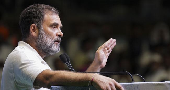 വോ​ട്ട് തി​രി​മ​റി: രാ​ഹു​ൽ സ​ത്യ​വാ​ങ്മൂ​ലം ന​ൽ​ക​ണം, അ​ല്ലെ​ങ്കി​ൽ മാ​പ്പു​പ​റ​യ​ണ​മെ​ന്ന് തെ​ര​ഞ്ഞെ​ടു​പ്പ് ക​മ്മീ​ഷ​ൻ