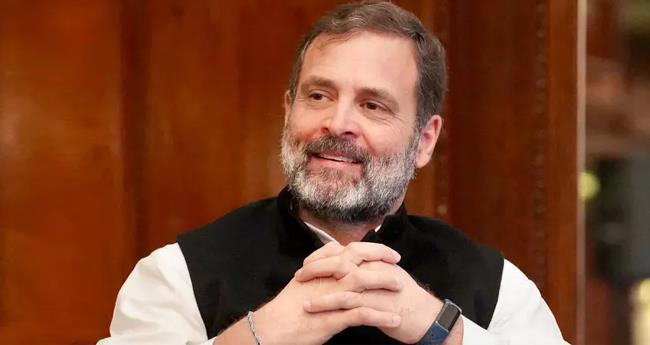 സ്വാ​ത​ന്ത്ര്യം ഒ​രു വാ​ക്ക​ല്ല, സം​ര​ക്ഷ​ണ ക​വ​ചം, സ​ത്യം സം​സാ​രി​ക്കാ​നു​ള്ള ക​ഴി​വാ​ണെ​ന്ന് രാ​ഹു​ൽ ഗാ​ന്ധി
