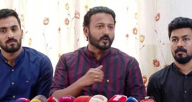 ഹൈ​ക്ക​മാ​ൻ​ഡ് ഇ​ട​പെ​ട്ടു, രാ​ഹു​ൽ പു​റ​ത്തേ​ക്ക്; യൂ​ത്ത് കോ​ൺ​ഗ്ര​സ് അ​ധ്യ​ക്ഷ​സ്ഥാ​ന​ത്തു​നി​ന്ന് മാ​റ്റും