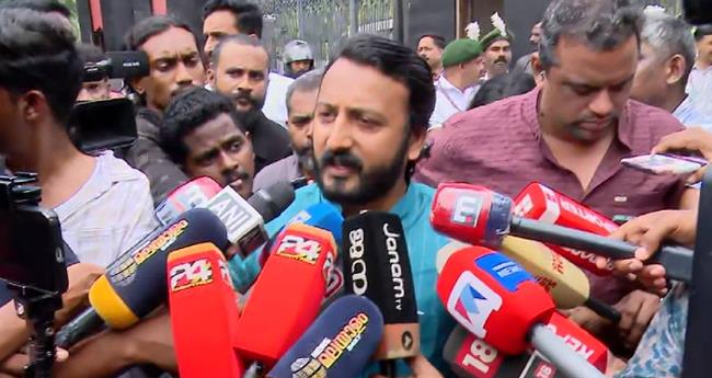 മ​രി​ക്കും​വ​രെ ഞാ​ൻ കോ​ൺ​ഗ്ര​സാ​യി​രി​ക്കും, പാ​ര്‍​ട്ടി​യെ ധി​ക്ക​രി​ച്ച​ല്ല സ​ഭ​യി​ലെ​ത്തി​യ​ത്: രാ​ഹു​ൽ മാ​ങ്കൂ​ട്ട​ത്തി​ൽ