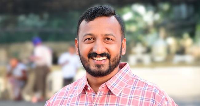 ചാ​ണ്ടി ഉ​മ്മ​ന്‍ സ​ഹോ​ദ​ര​തു​ല്യ​ന്‍; ഭി​ന്ന​ത​യി​ല്ലെ​ന്ന് രാ​ഹു​ല്‍ മാ​ങ്കൂ​ട്ട​ത്തി​ല്‍