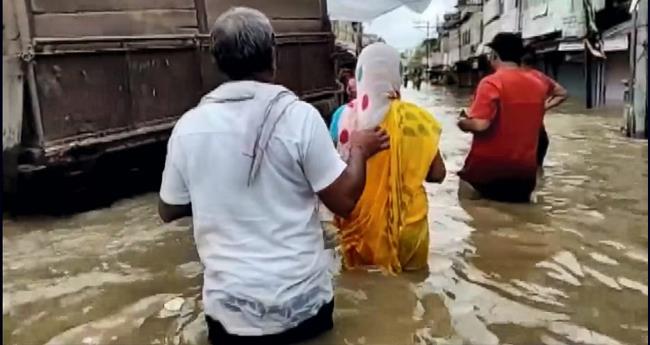 ക​ന​ത്ത മ​ഴ; രാ​ജ​സ്ഥാ​നി​ൽ 20 പേ​ർ മ​രി​ച്ചു