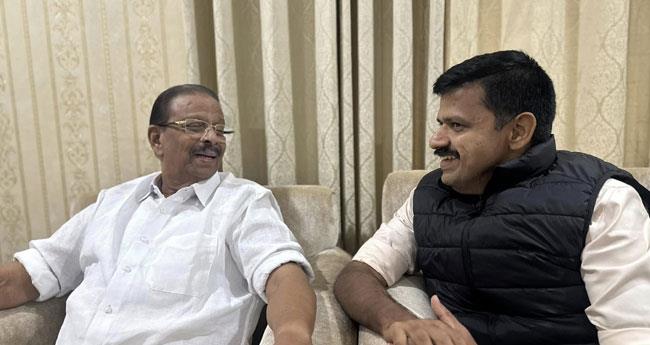 സ​ന്ദീ​പ് വാ​ര്യ​ർ കെ​പി​സി​സി ജ​ന​റ​ൽ സെ​ക്ര​ട്ട​റി​യാ​യേ​ക്കും