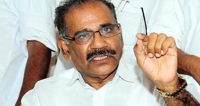 പു­​ലി ച­​ത്ത സം​ഭ​വം; വ­​നം­​വ­​കു­​പ്പി­​ന് വീ​ഴ്­​ച­​യു­​ണ്ടാ­​യി­​ട്ടി­​ല്ലെ­​ന്ന് മ​ന്ത്രി ശ­​ശീ­​ന്ദ്ര​ന്‍